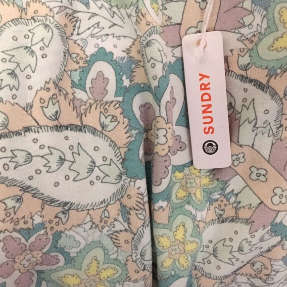 Sundry Paisley Women's Size 4 P. Paper Paisley 3/4 Sleeve Pullover Sweatshirt - Picture 5 of 5